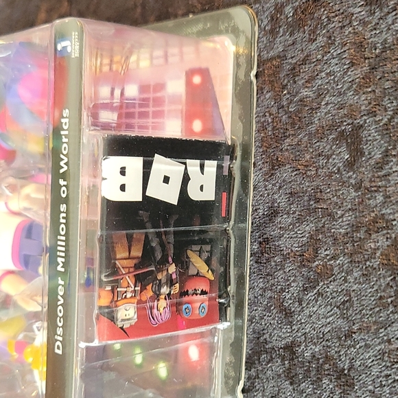 🆕️ Roblox Star Sorority: Bee Wrangler - Picture 5 of 5